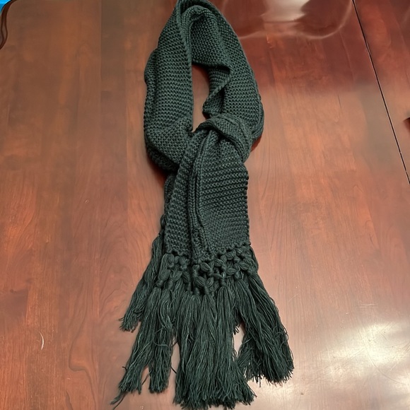 Merona Green Scarf - Picture 1 of 4